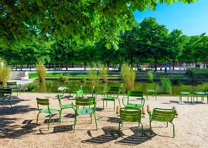 4pers#opera# Musee Du Louvre# Place Vendome#ac * Paris